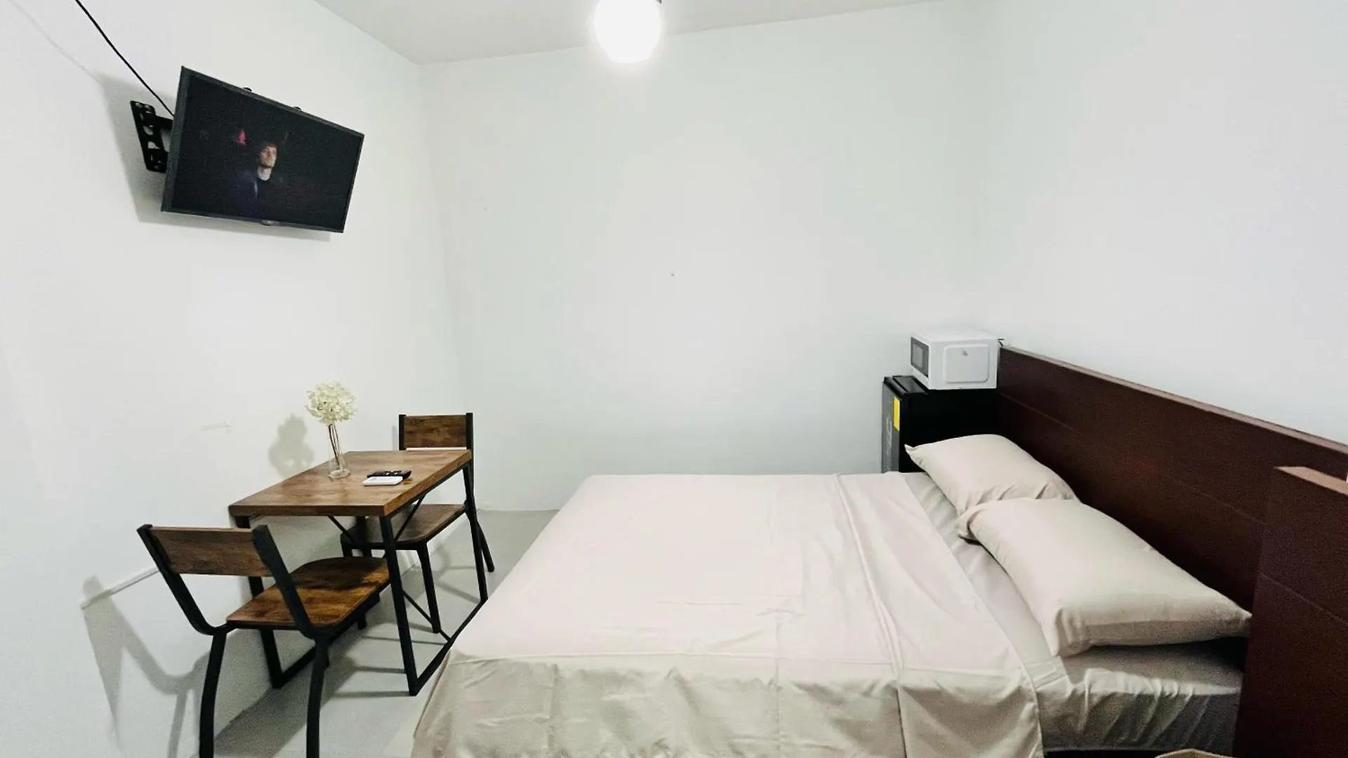 Habitacion - Guayaquil - Urdenor 2 - Cerca De Urdesa Ecuador